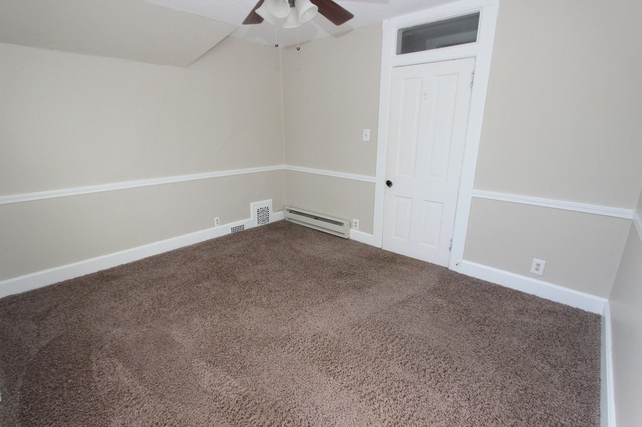 19 W Crystal Lake Ave Unit 19 #19 - Photo 2 of 13