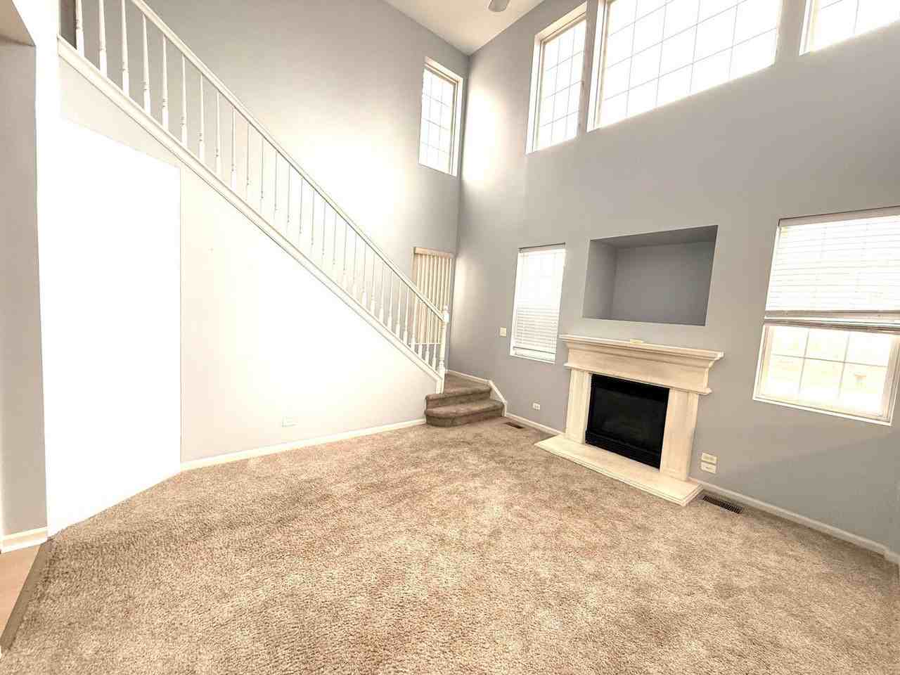 2279 Reflections Dr - Photo 4 of 21