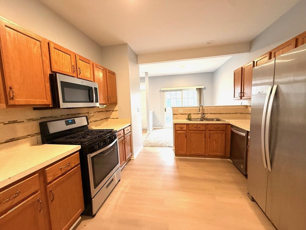 2279 Reflections Dr - Photo 6 of 21