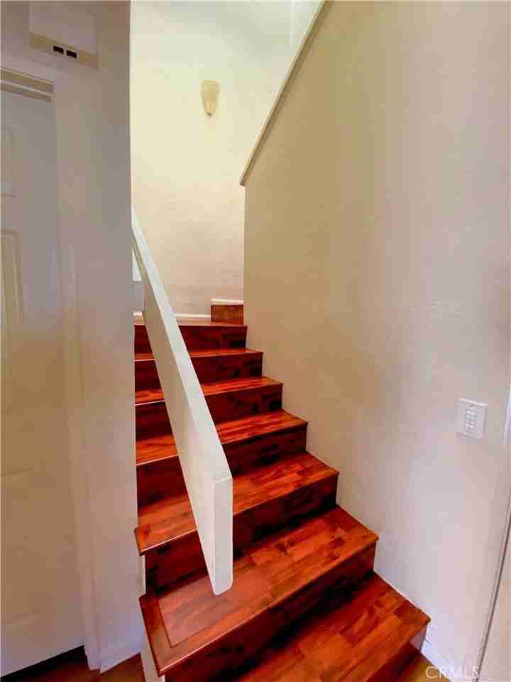 113 Aspen Ln - Photo 4 of 21