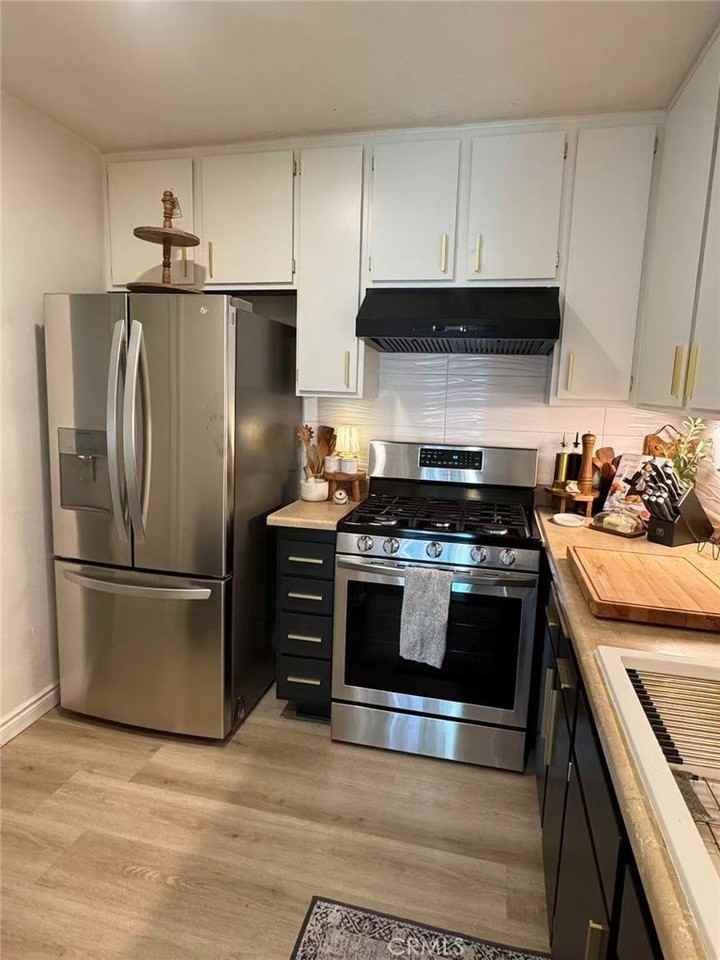 1120 Golden Springs Dr #A - Photo 7 of 18