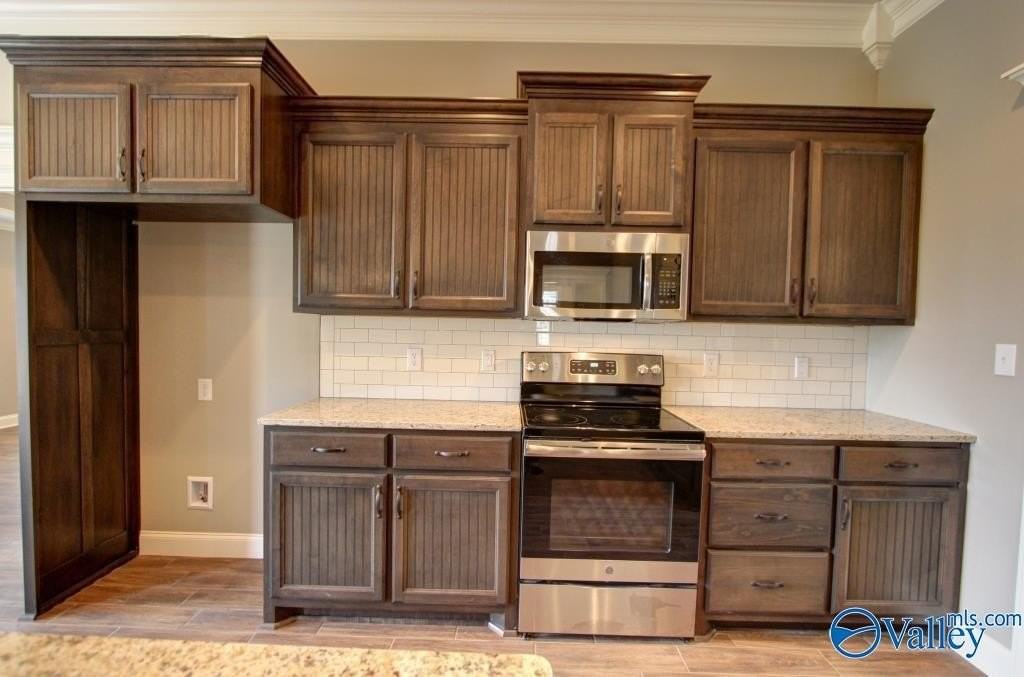 22947 Pin Oak Dr - Photo 7 of 31