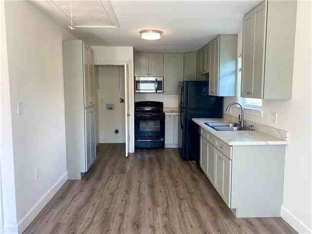 6029 Wickfield Dr - Photo 3 of 9