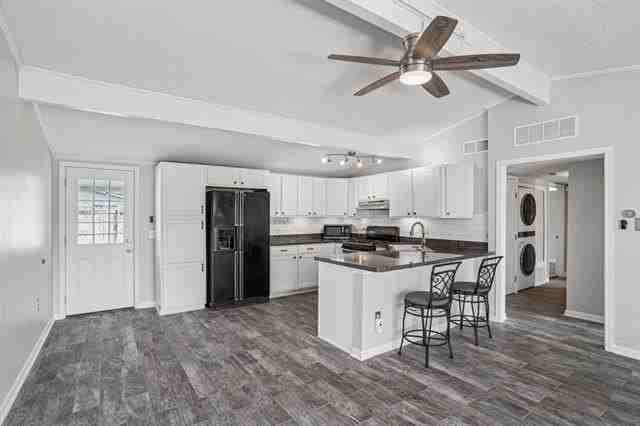 8127 Karen St - Photo 6 of 28