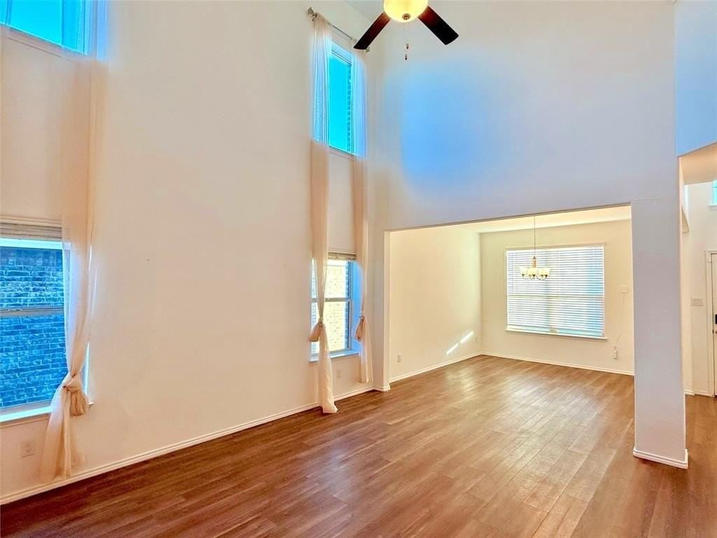 2285 Obsidian Dr - Photo 4 of 21