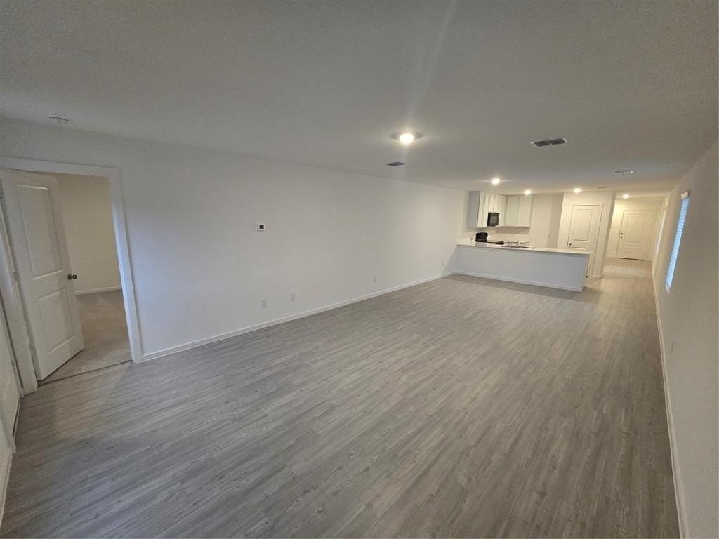 316 Thresher Ln - Photo 7 of 32