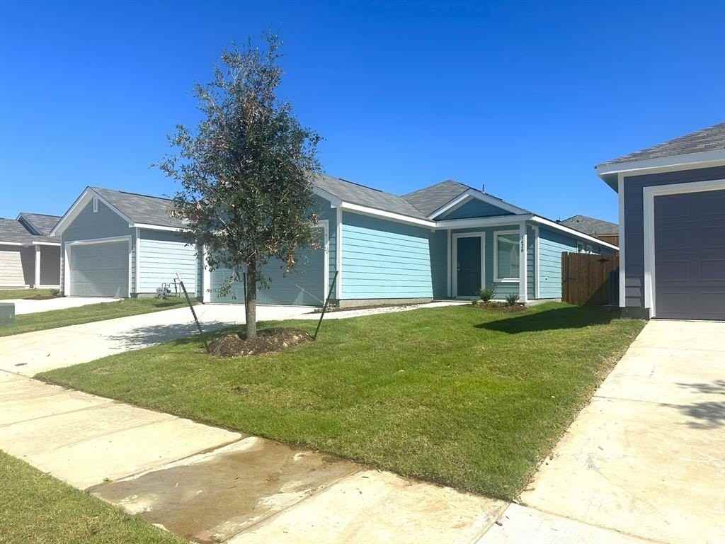 3420 Flicker Ln - Photo 6 of 30