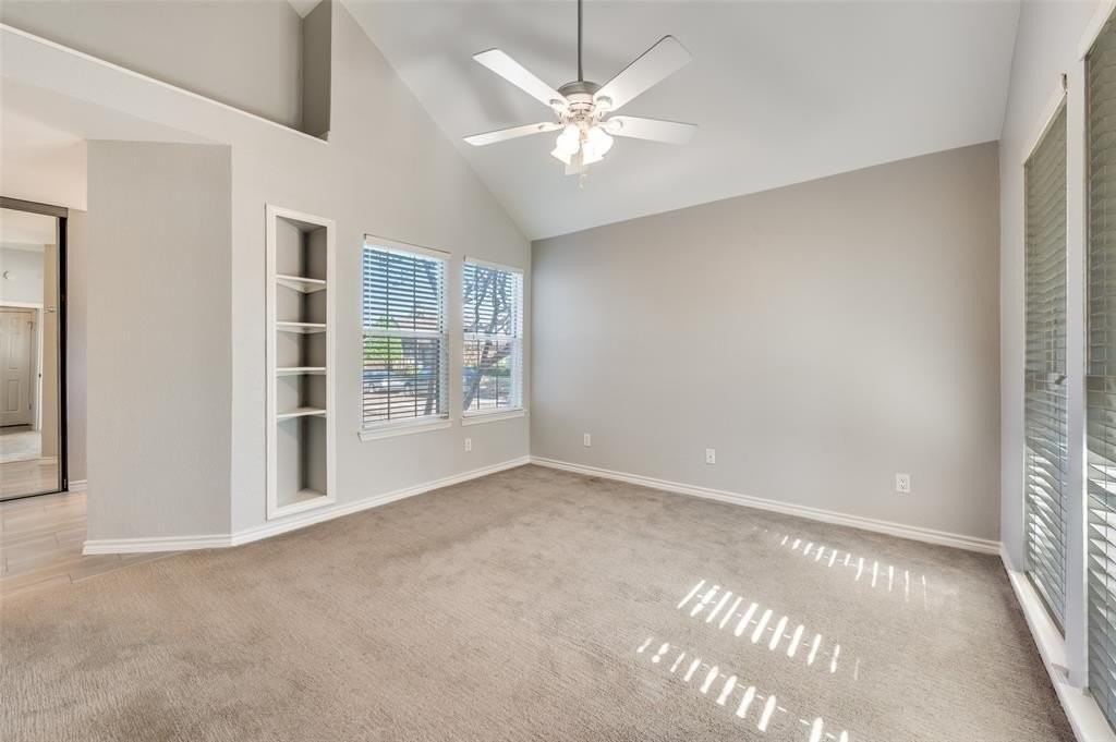 18107 Whispering Gables Ln - Photo 7 of 15