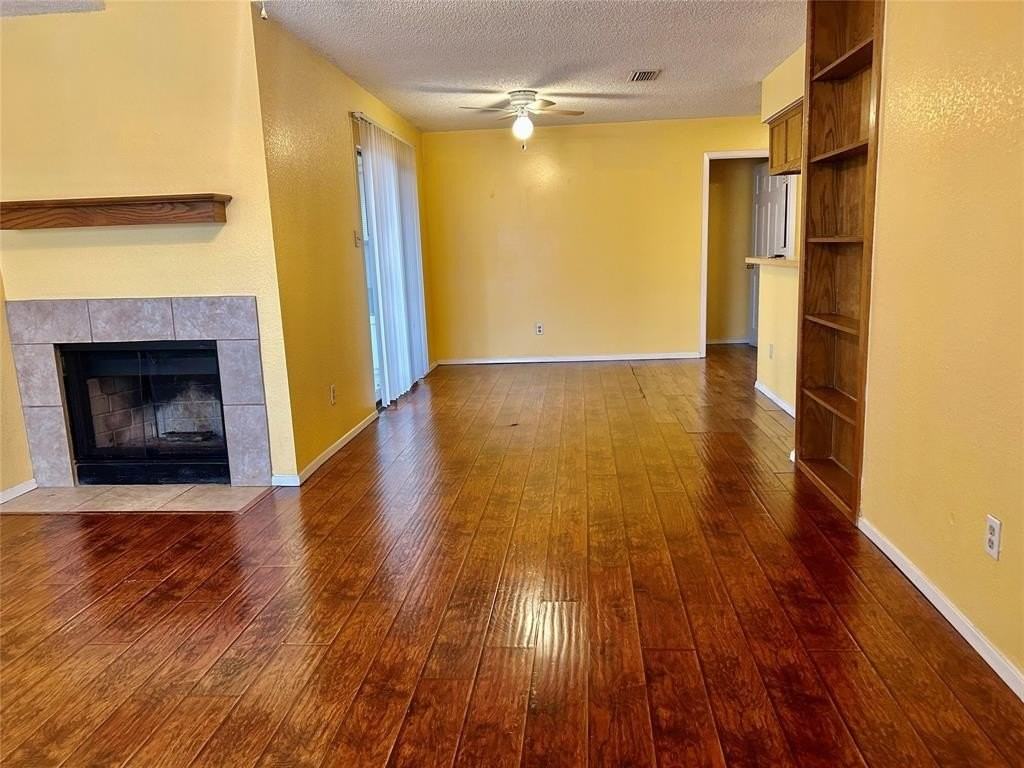 2310 Miguel Ln - Photo 4 of 29