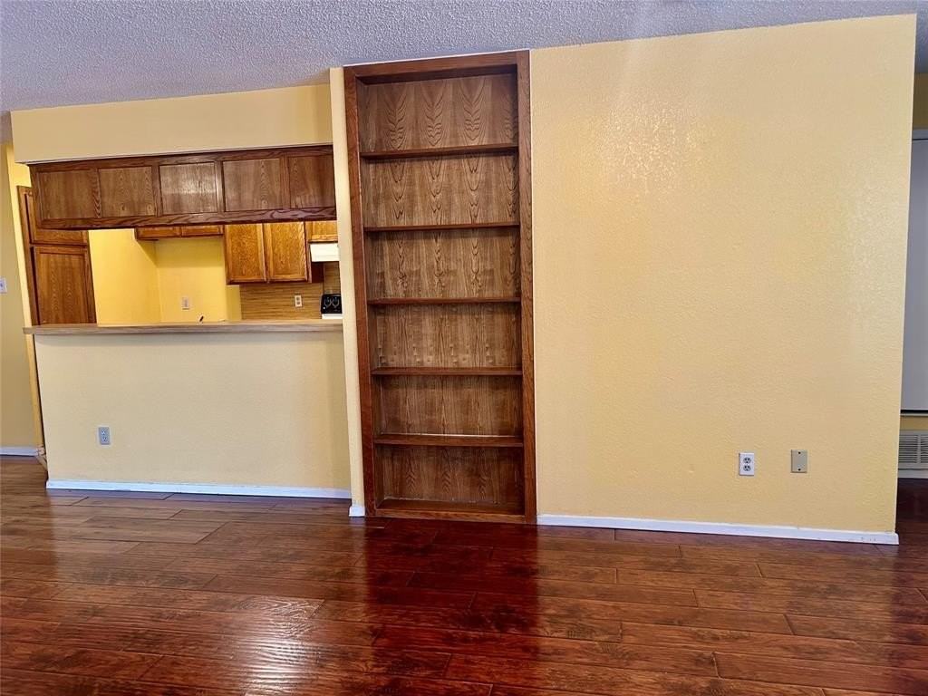 2310 Miguel Ln - Photo 5 of 29