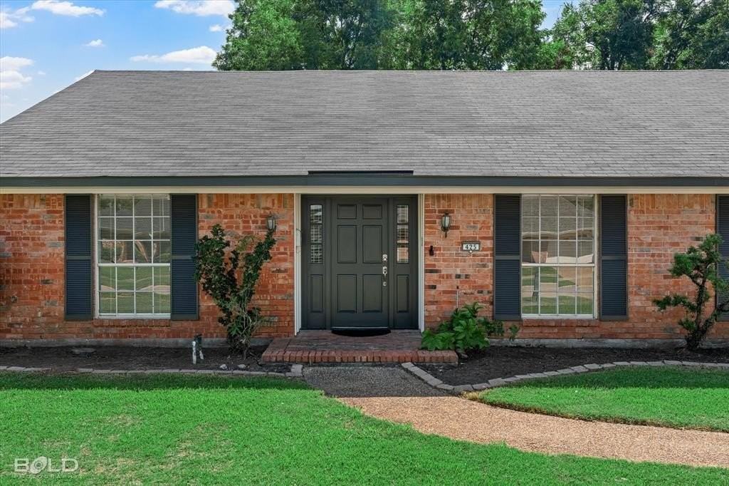 425 N Dresden Cir - Photo 5 of 37