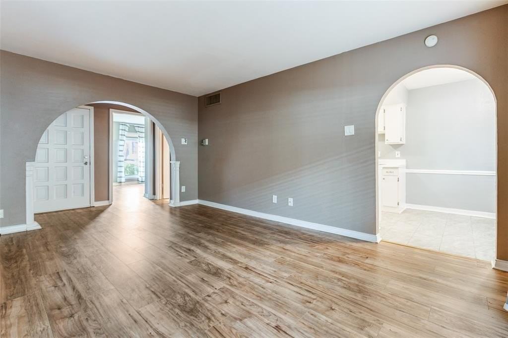 15926 Stillwood St #1071 - Photo 3 of 13