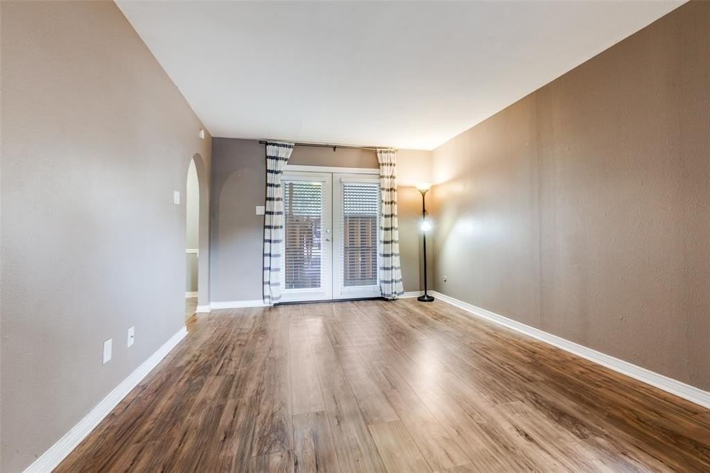 15926 Stillwood St #1071 - Photo 4 of 13