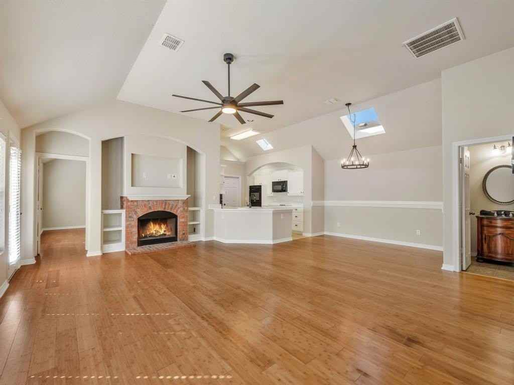 3722 Prague Mews - Photo 3 of 11