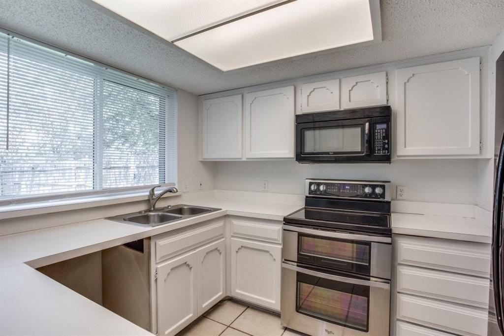 6401 Dorchester Trl - Photo 7 of 12