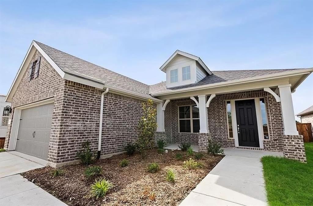 1889 Arbor Dr - Photo 2 of 37