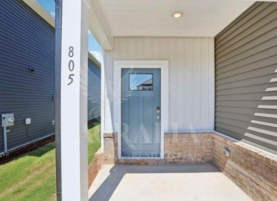 805 Ottawa Dr ##401 - Photo 3 of 27