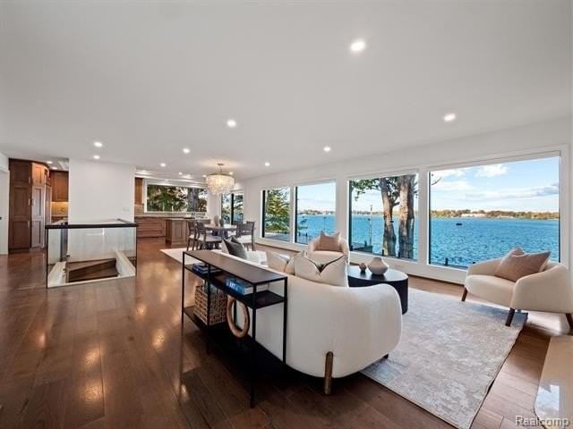 3360 Pine Estates Dr - Photo 3 of 42