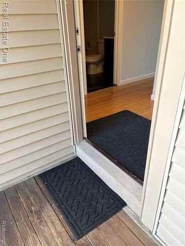 2830 Davison Ave - Photo 3 of 26