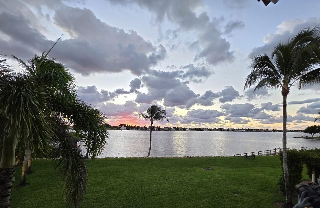 101 Ocean Cay Way - Photo 3 of 9