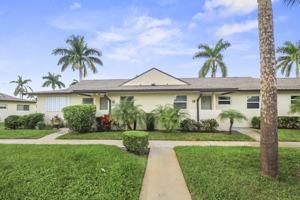 featured image of 4808 Cresthaven Blvd #E