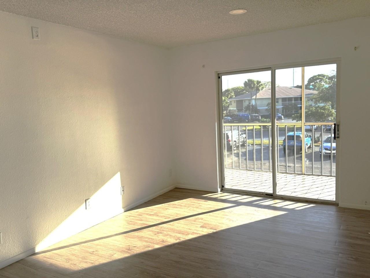 1552 Se Royal Green Cir #201 - Photo 7 of 11