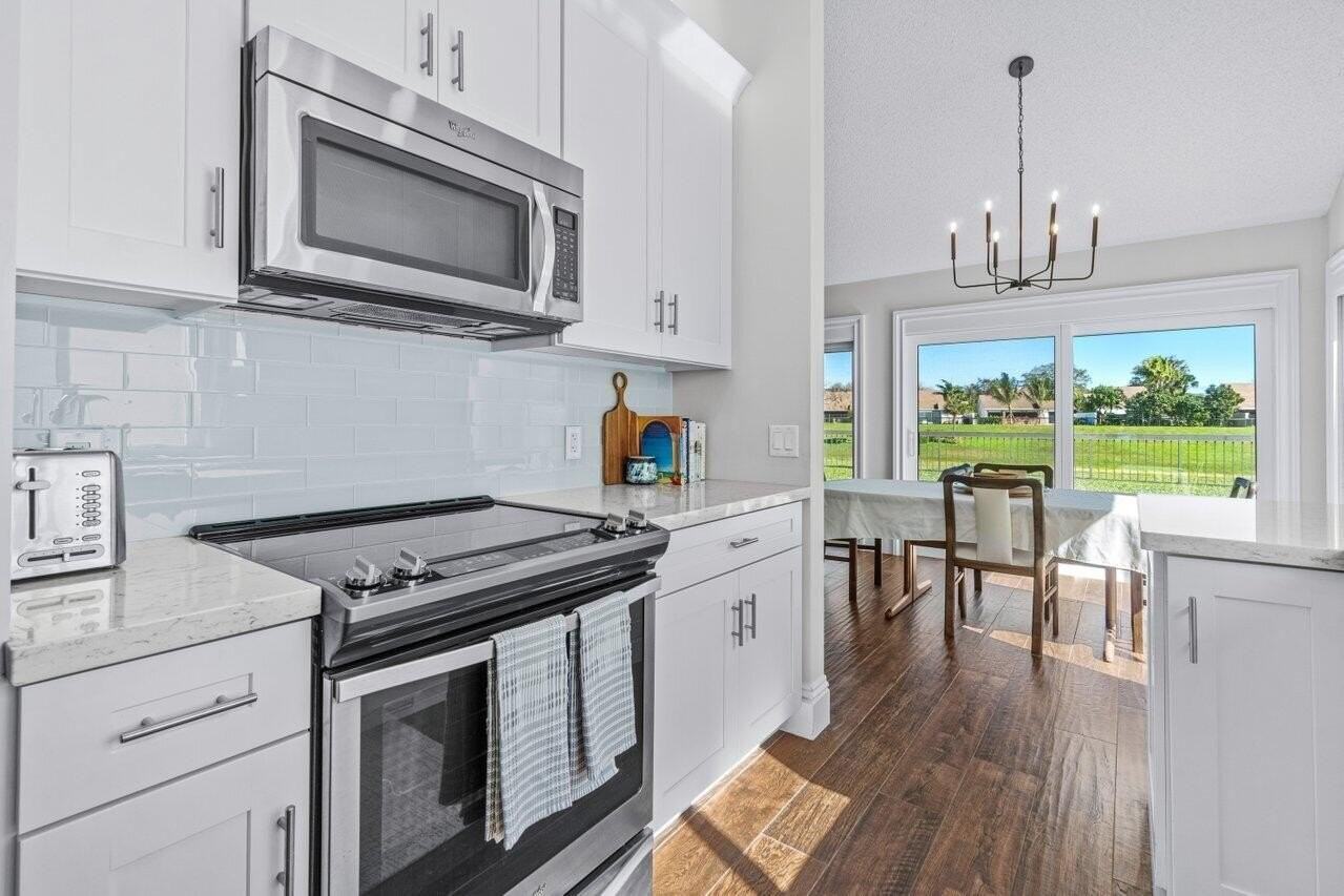 247 River Park Dr - Photo 6 of 45