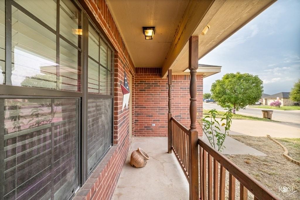 2842 Mcgill Blvd - Photo 6 of 25