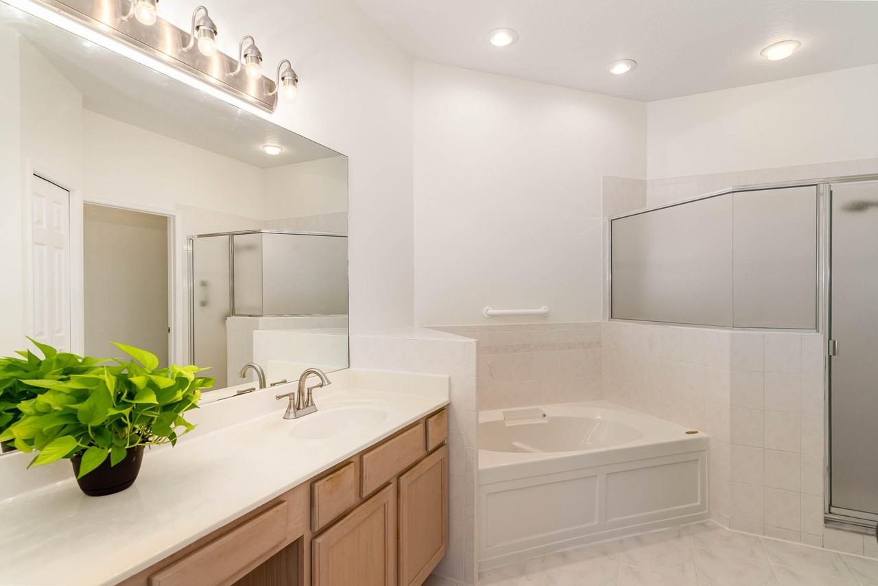 107 Mar Brisa Ct Unit U-107 #U107 - Photo 6 of 12