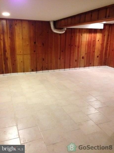 415 Normandy Ave - Photo 5 of 6