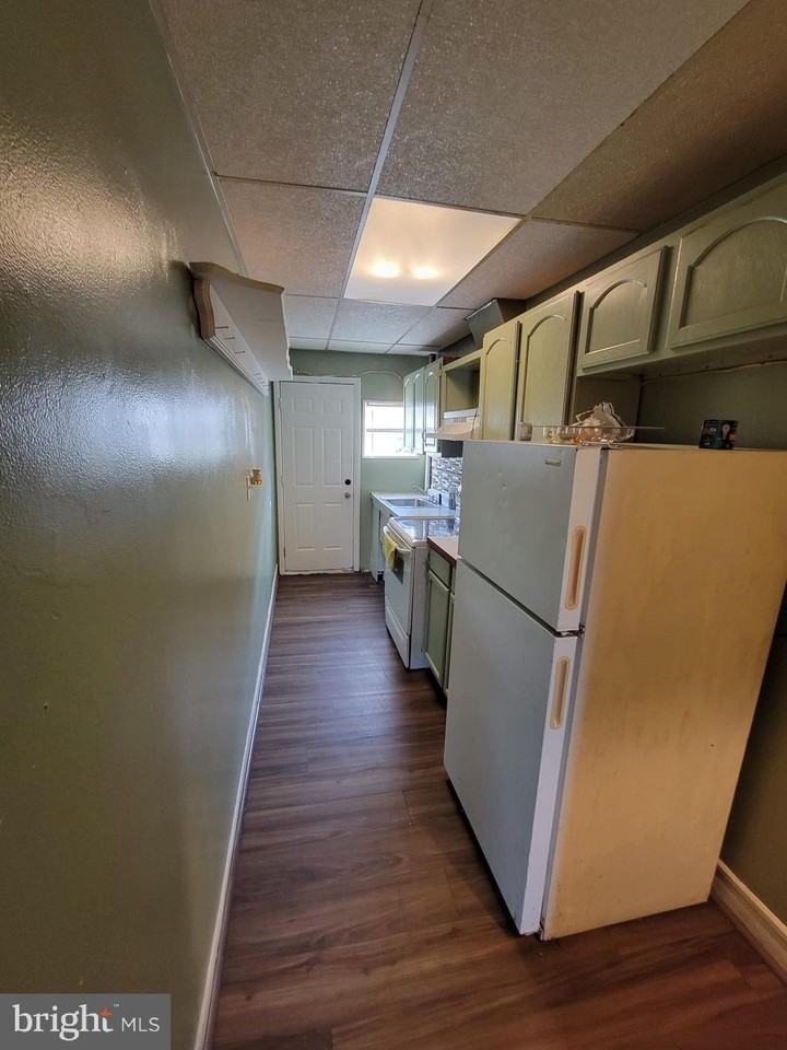 1343 E Patapsco Ave - Photo 2 of 9