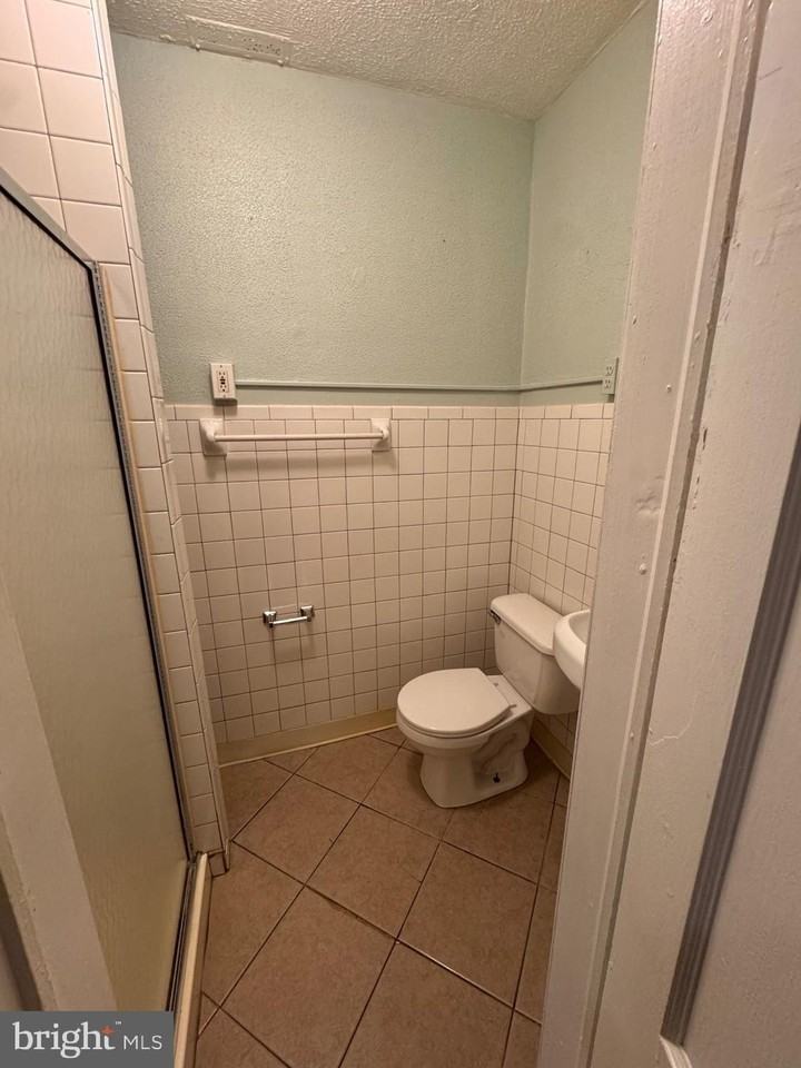 4041 Wilkens Ave Unit B #B - Photo 6 of 7