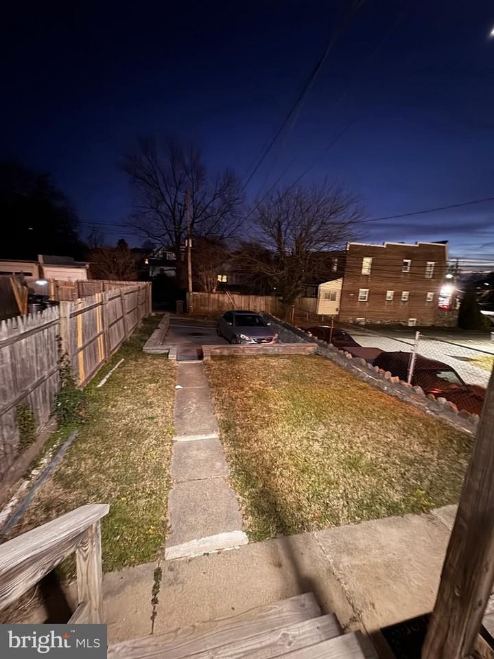 4041 Wilkens Ave Unit B #B - Photo 7 of 7