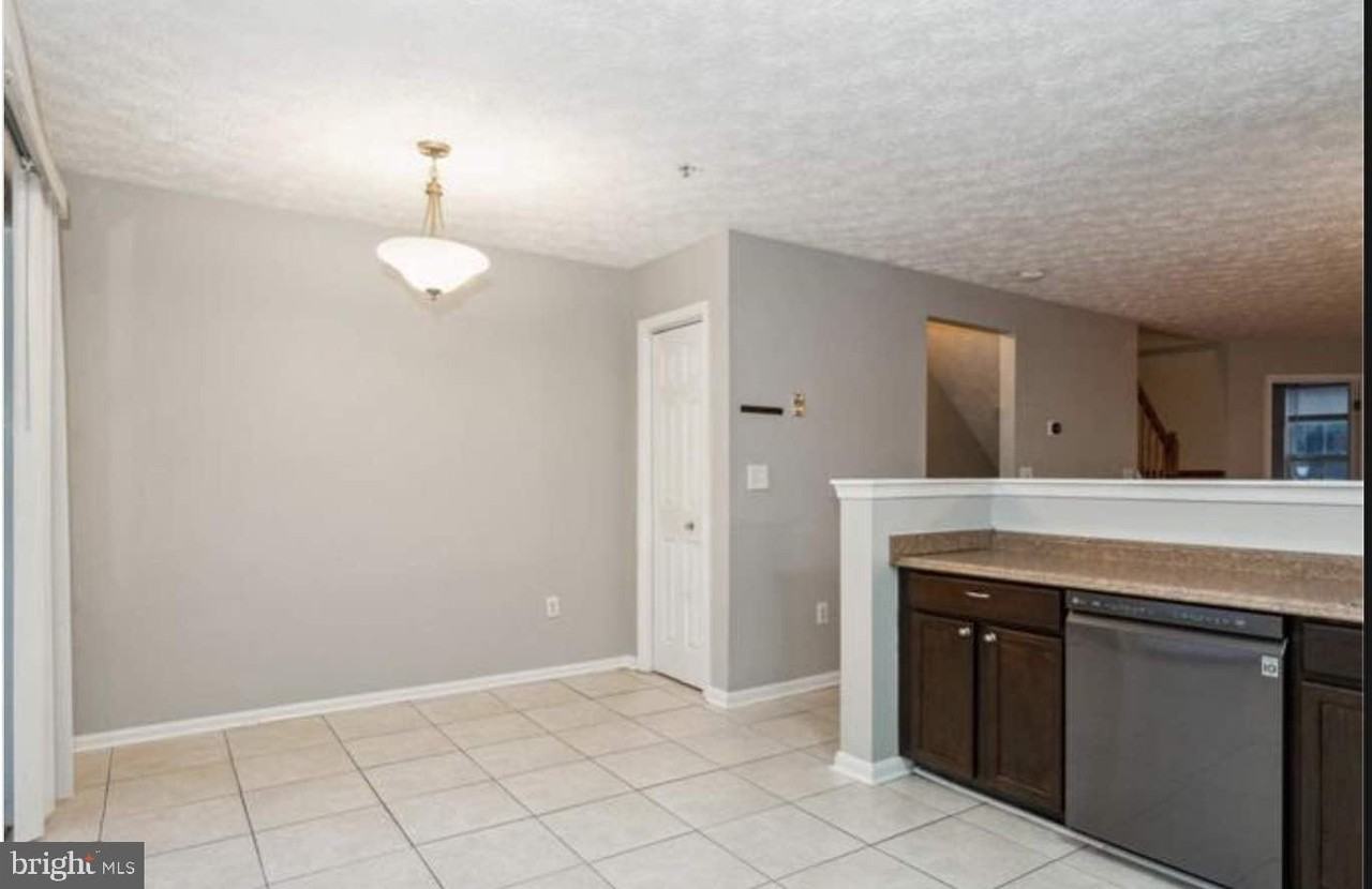 16116 Edenwood Dr - Photo 7 of 26