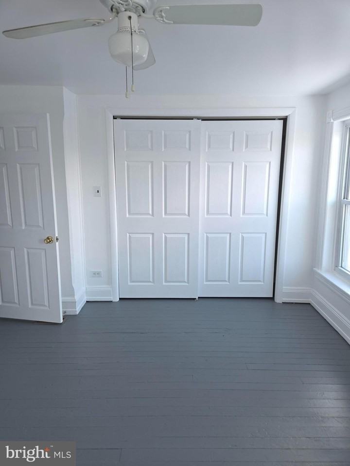 139 S 4th Ave - Photo 6 of 14