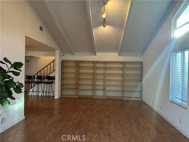 16768 Buckeye Cir - Photo 4 of 7