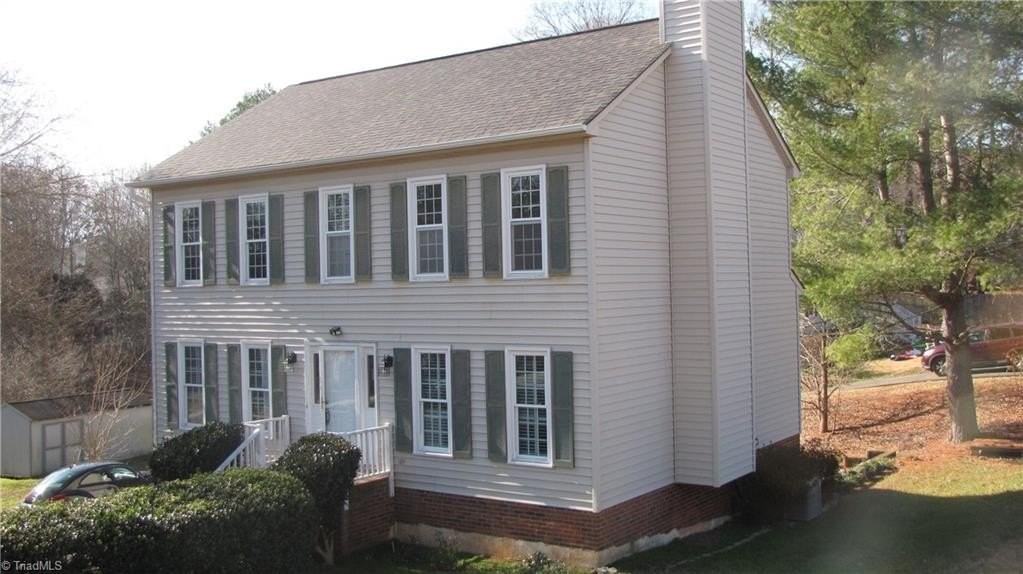 2500 Newington Ct - Photo 2 of 30