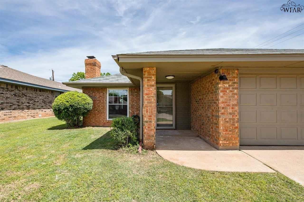 6000 Laci Ln - Photo 2 of 21