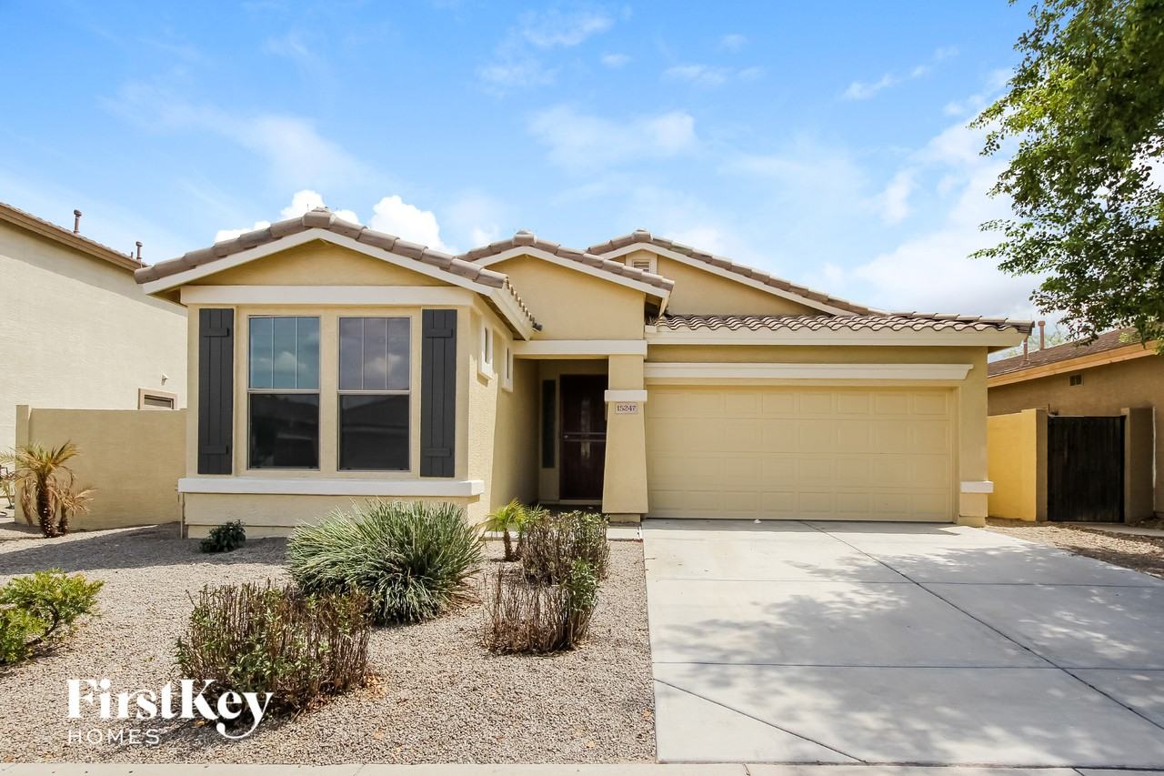 15247 W Edgemont Ave - Photo 2 of 15