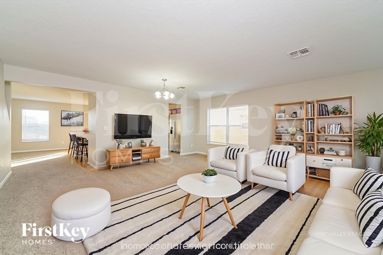 15346 Perdido Dr - Photo 3 of 19