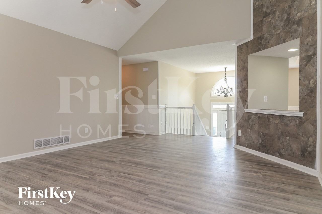 67 Saddle Brooke Dr - Photo 3 of 15