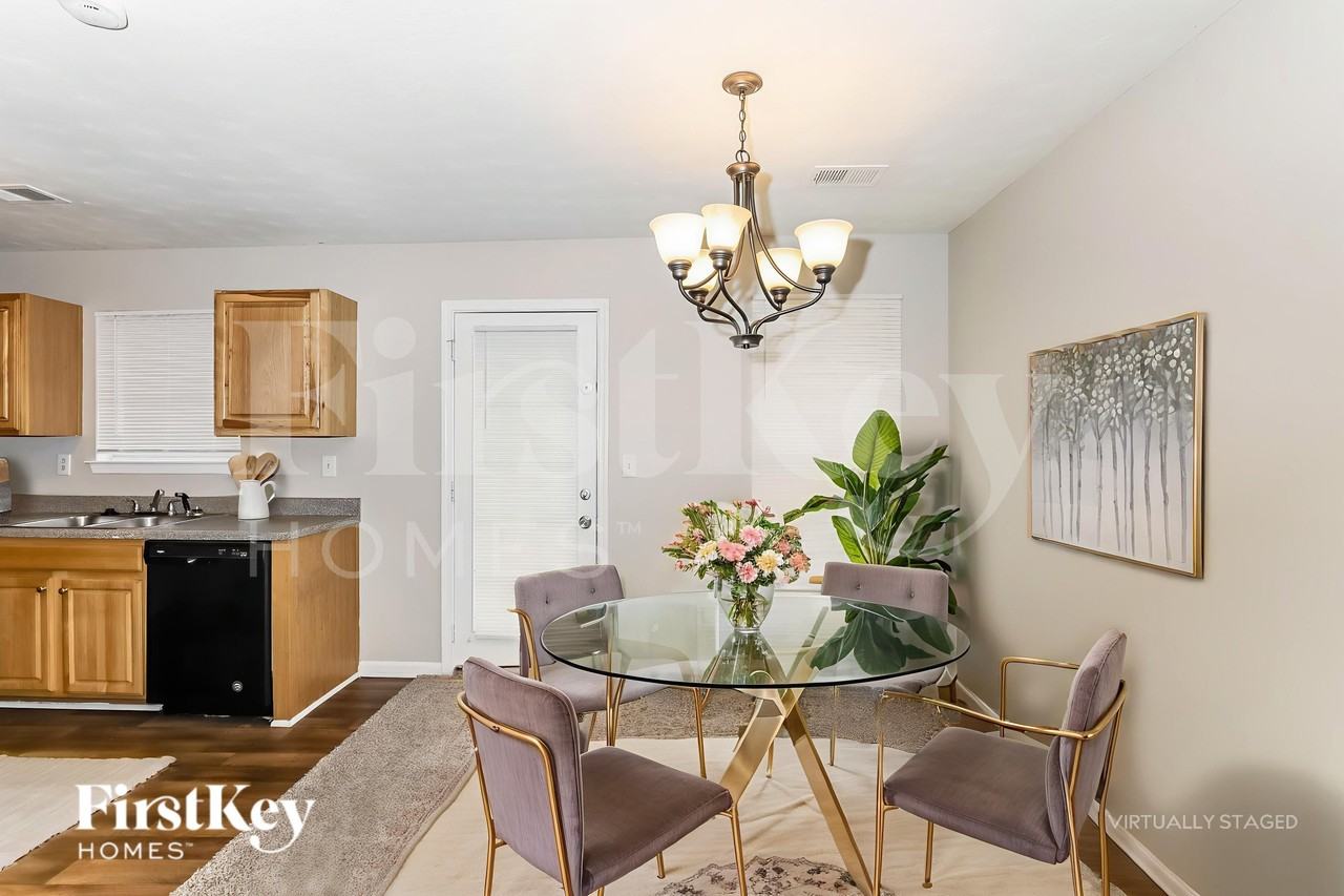 2631 S Hills - Photo 6 of 19