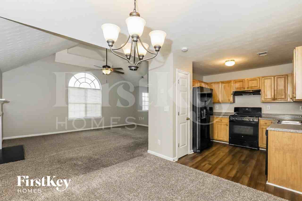 2631 S Hills - Photo 7 of 19