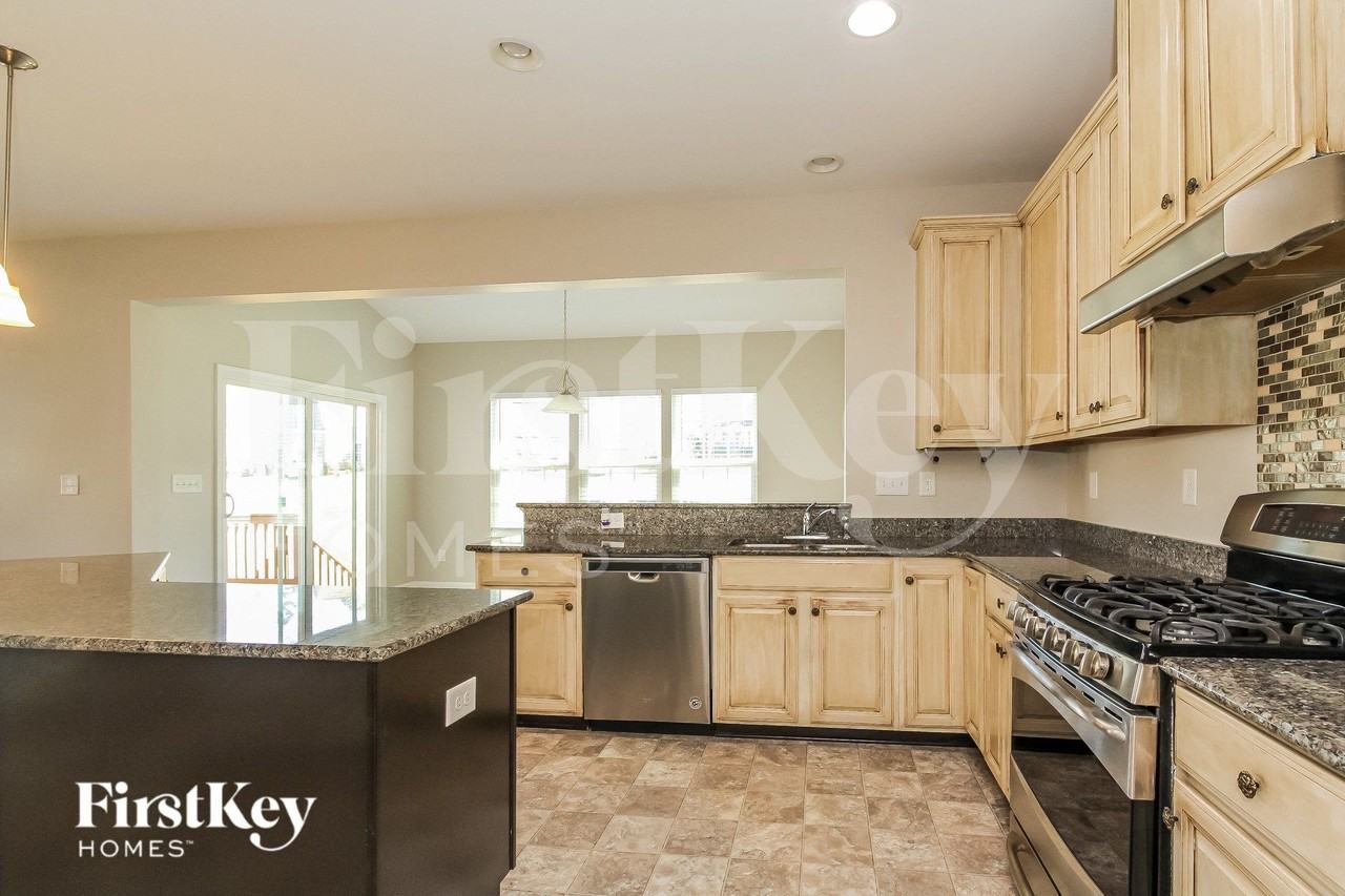 2116 Galloway Ln Sw - Photo 6 of 14