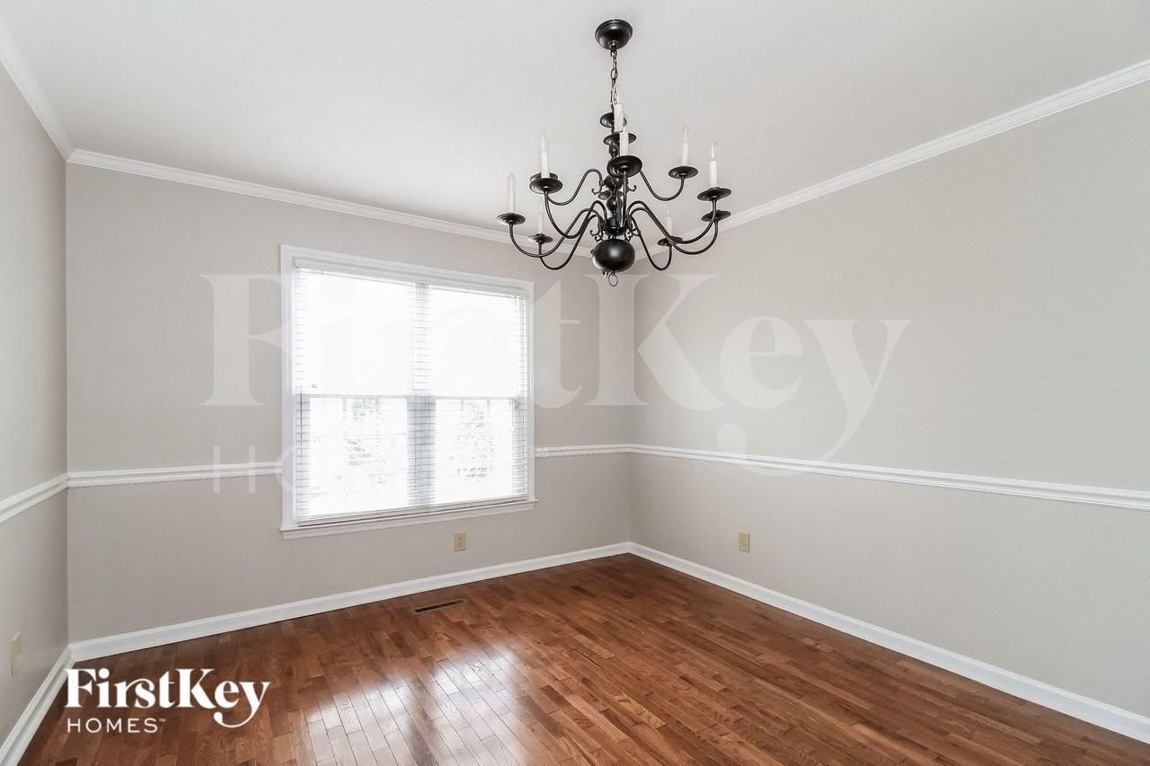 2005 Middleham Dr - Photo 5 of 15