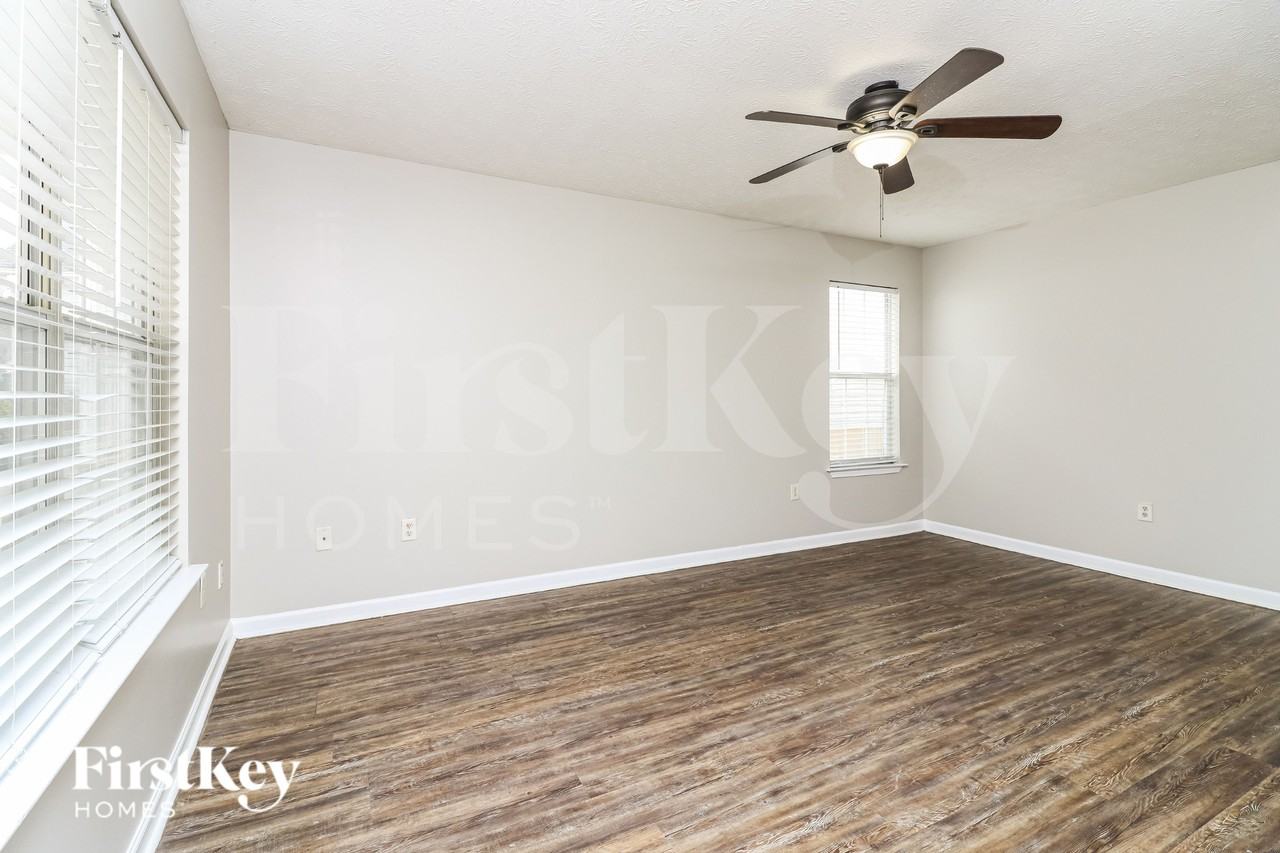 7141 Crystal Creek Pl - Photo 6 of 19