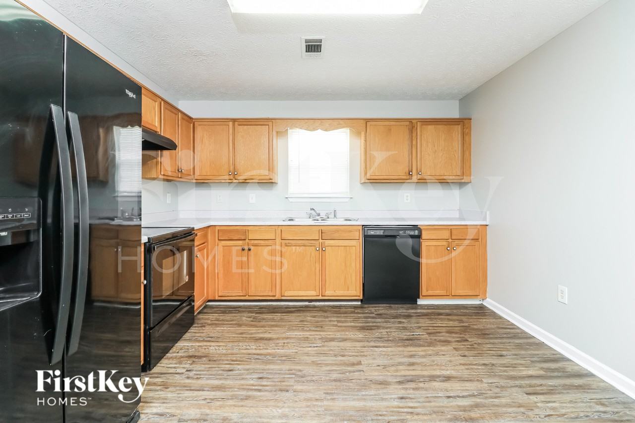 7141 Crystal Creek Pl - Photo 7 of 19