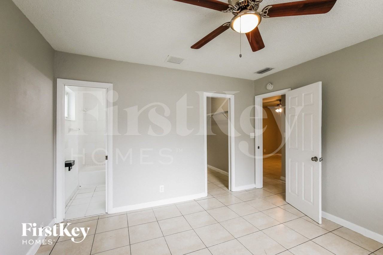 421 Swave - Photo 7 of 16