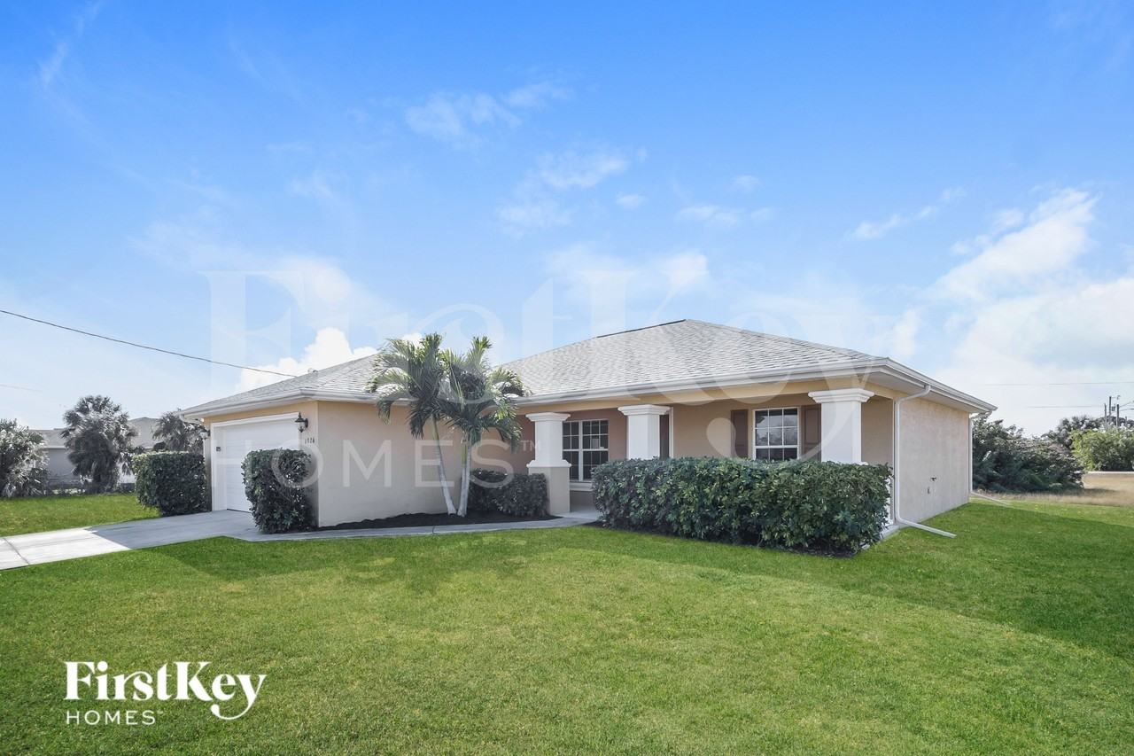 4026 Ne 22nd Ave - Photo 2 of 16