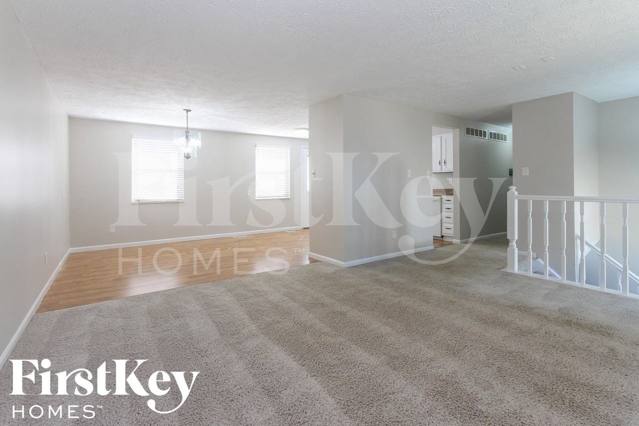 1273 W Stillwater Ln - Photo 2 of 15